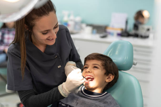 Best Weekend Emergency Dentist in Castle Rock, WA